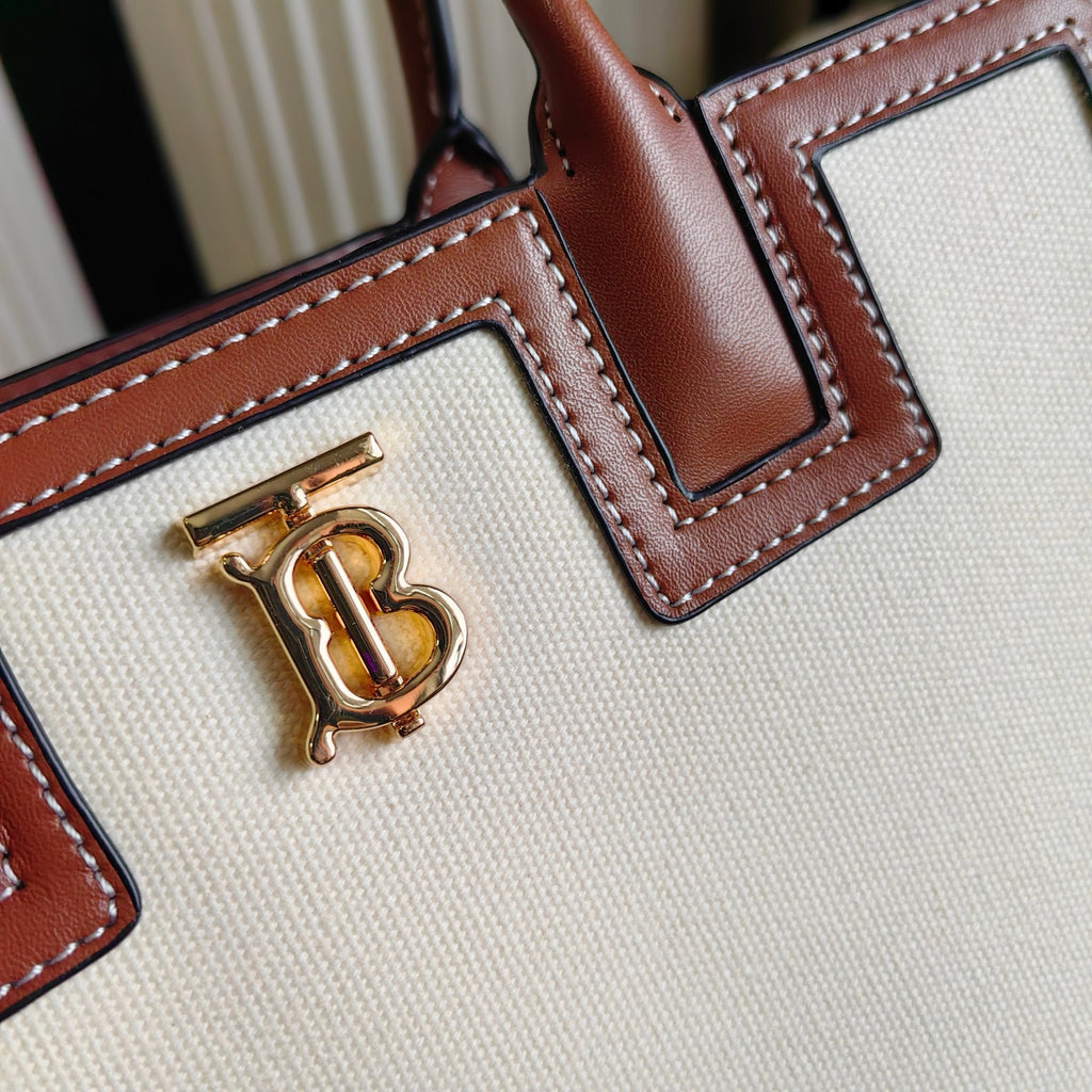 BURBERRY - Mini tote bag