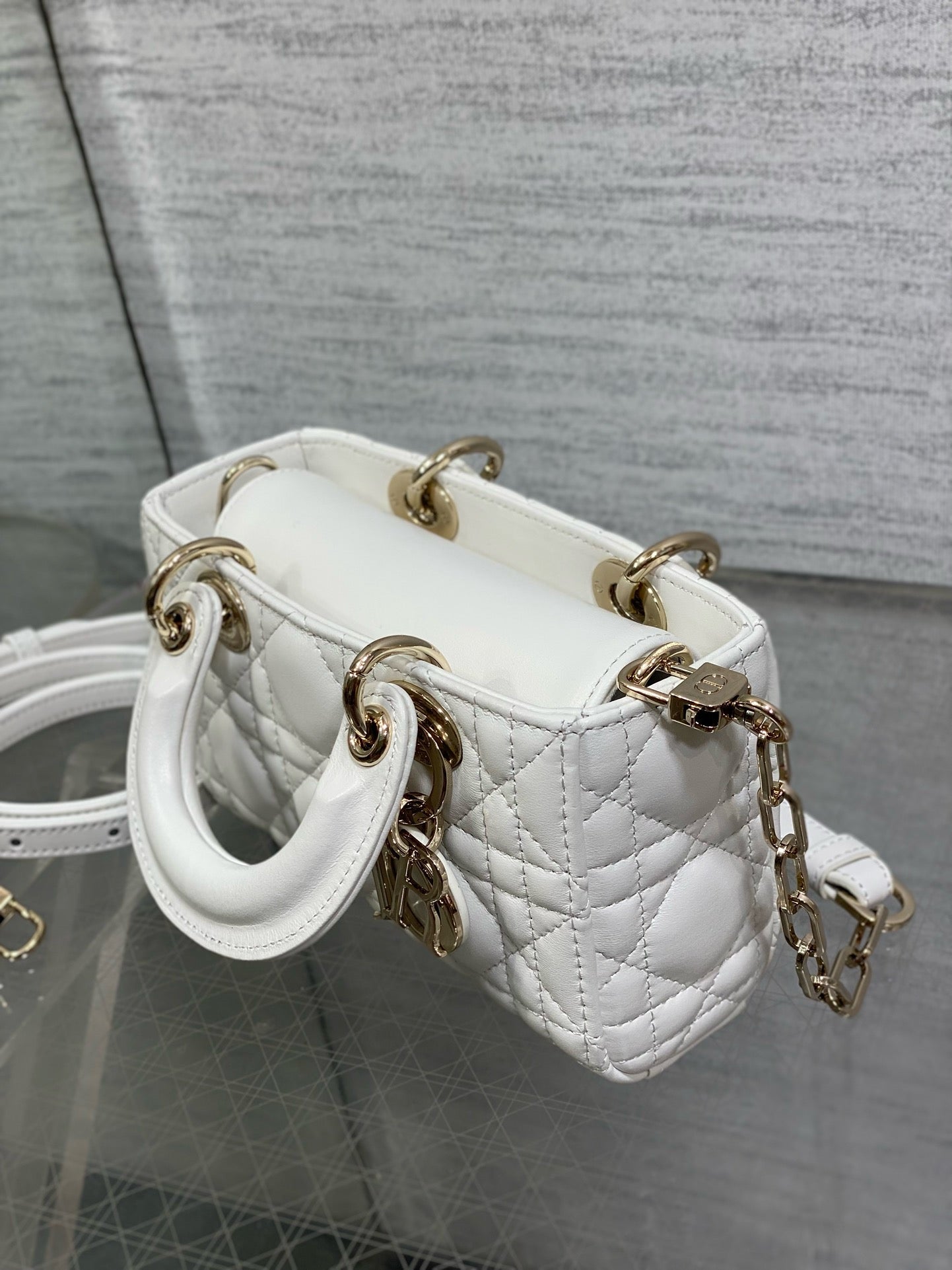 DIOR - D Joy bag