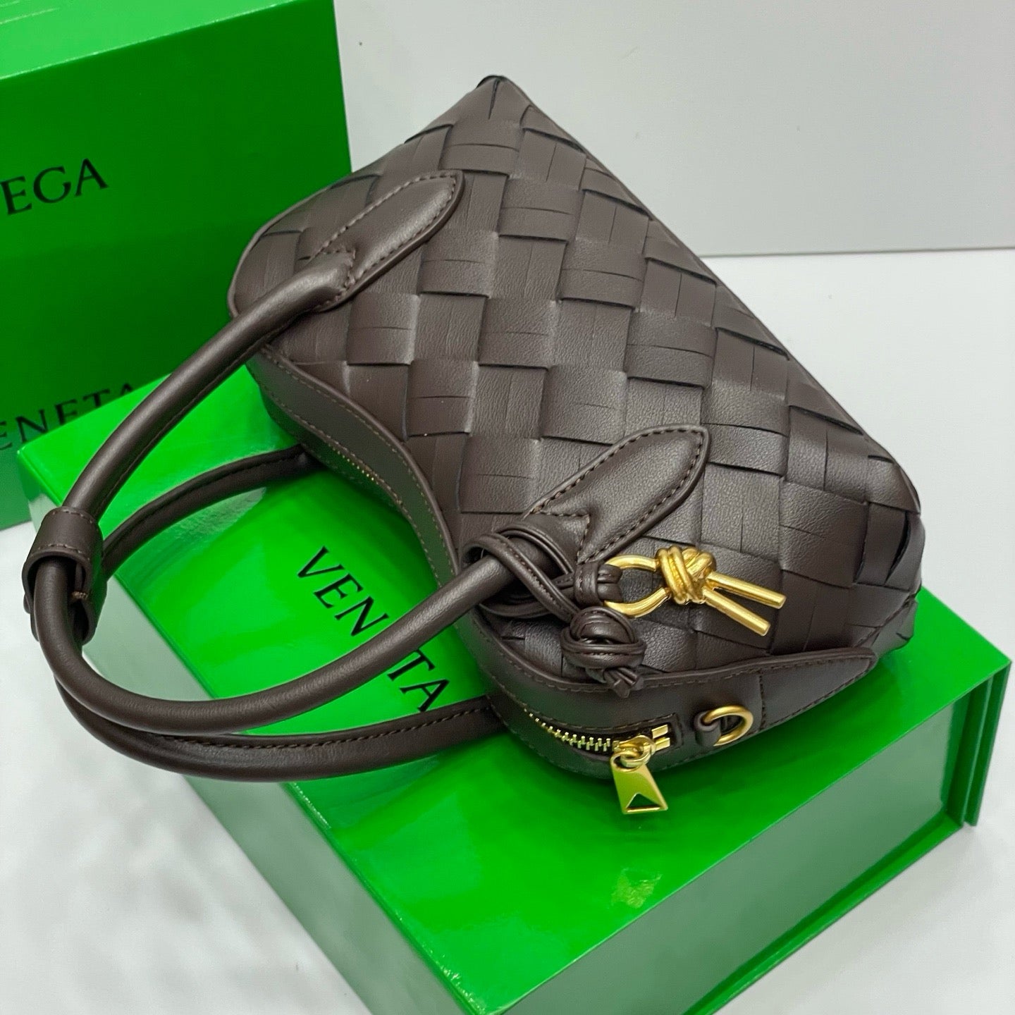 BOTTEGA VENETA - McCartney
