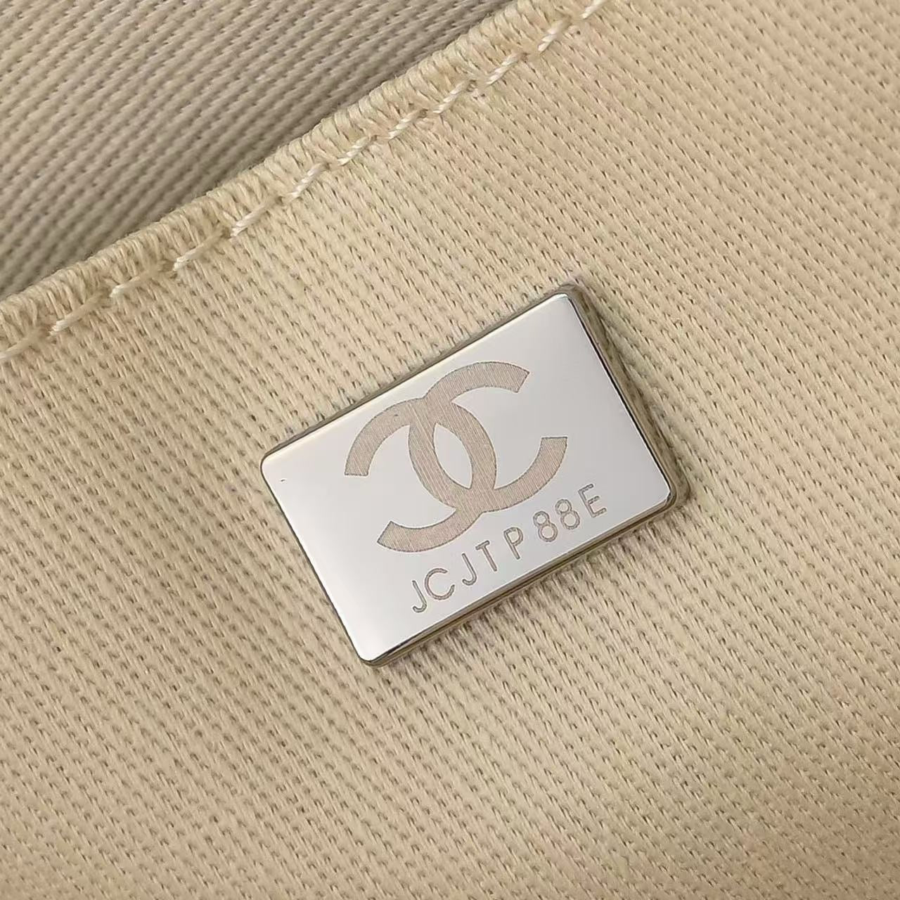 CHANEL - Deauville Bag