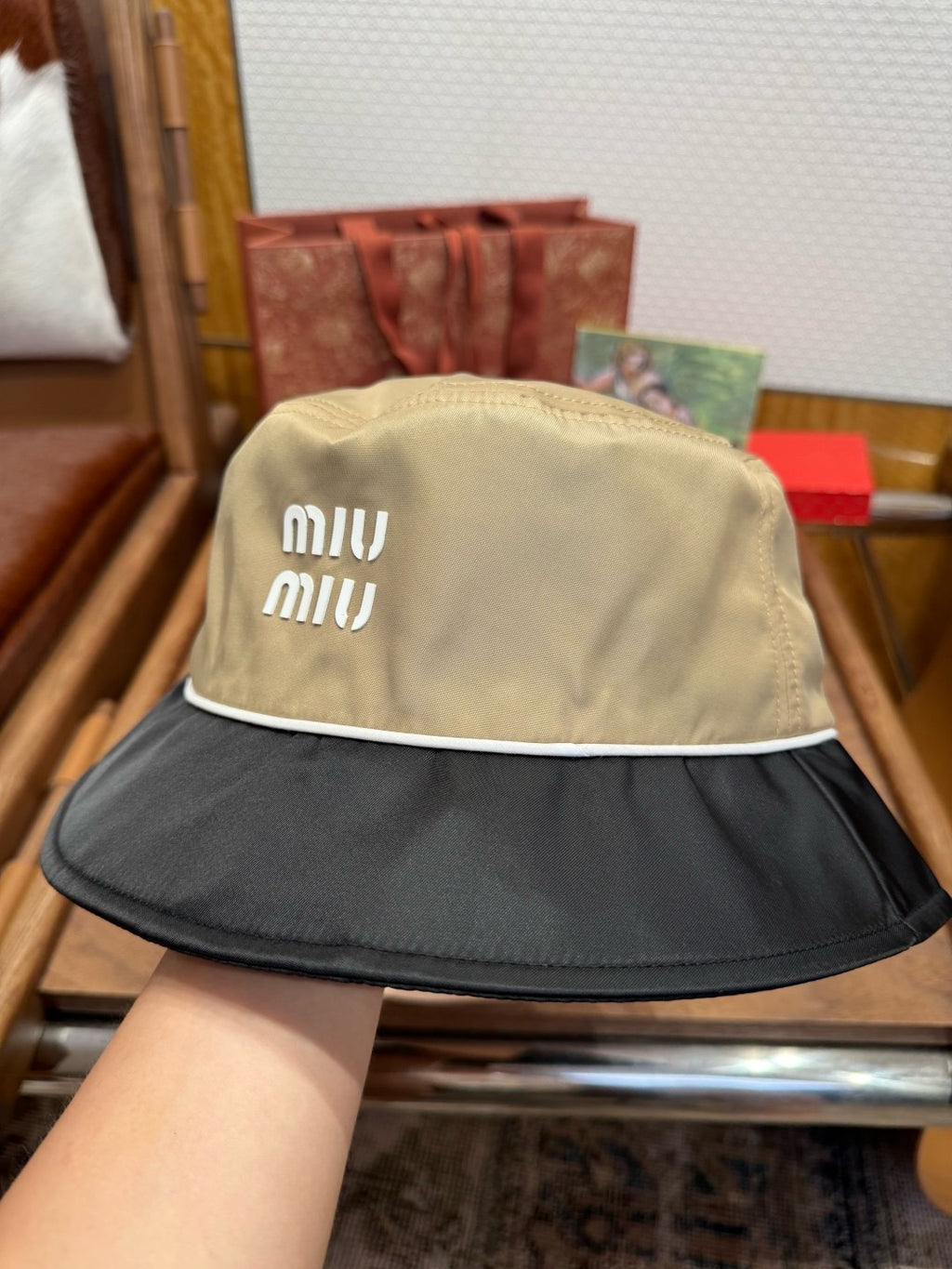 MIU MIU - Bucket Hat