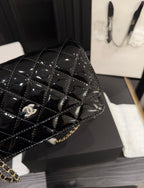 CHANEL - Woc