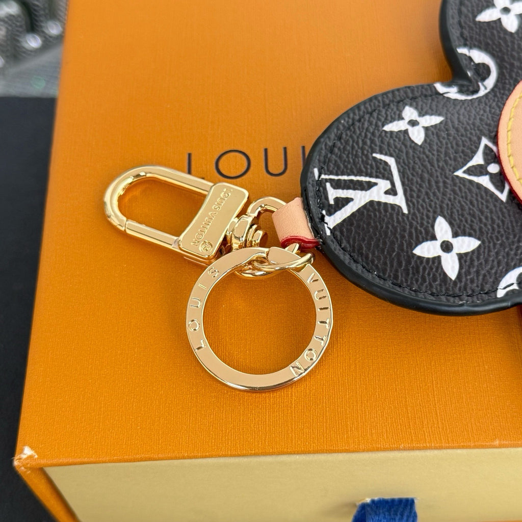 LOUIS VUITTON - Vivienne Bag Charm