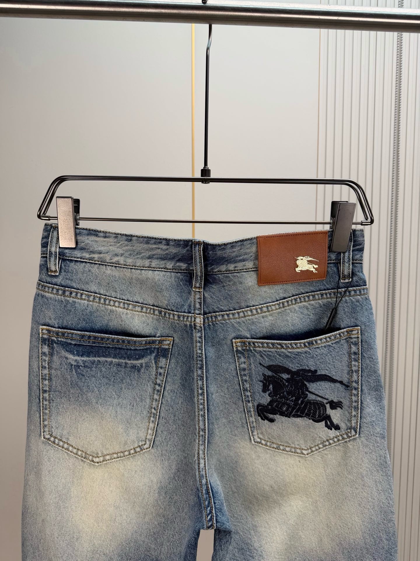 BURBERRY - Jeans shorts