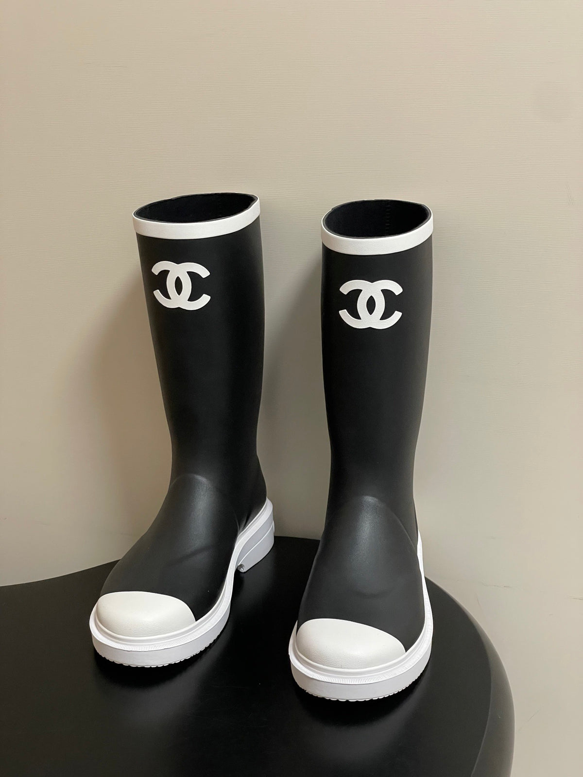 CHANEL - Wellington boots