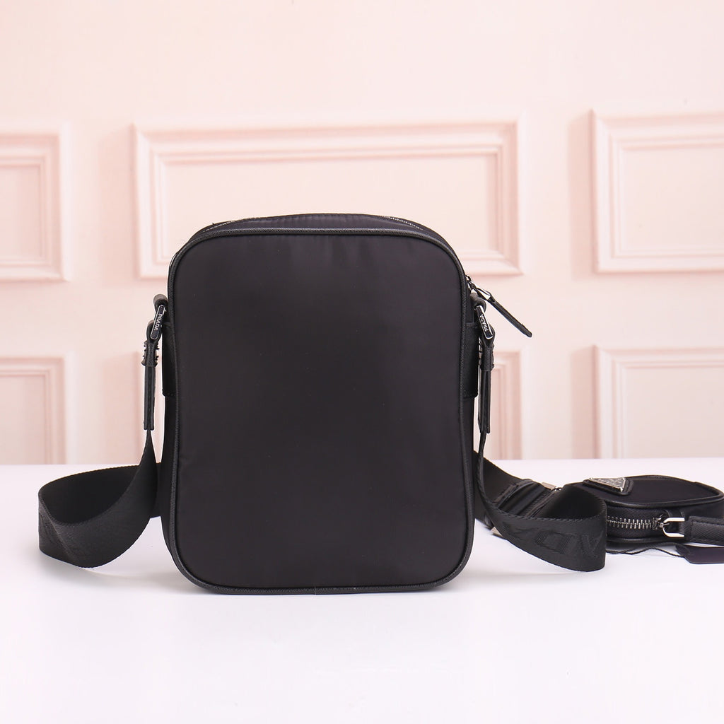 PRADA - Men’s bag