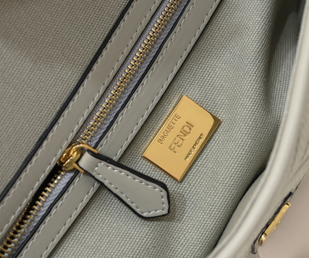 FENDI - Honey Baguette Square Bag