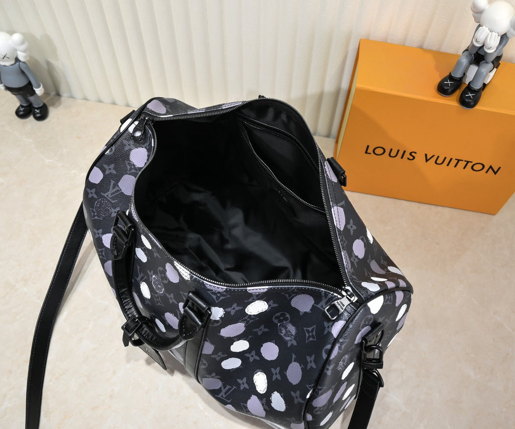 LOUIS VUITTON - LV x Yayoi Kusama Keepall Bandouliere