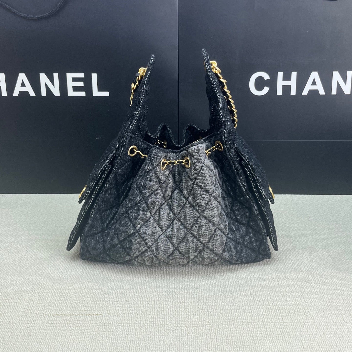 CHANEL - Boho bag