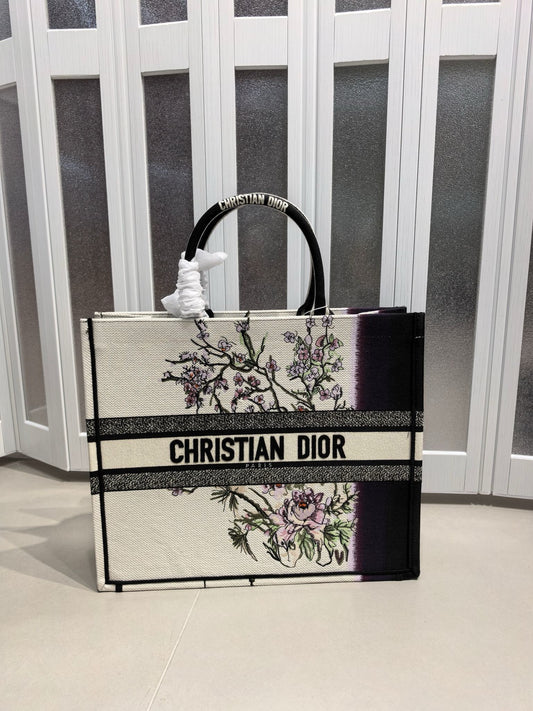 DIOR - Maria Grazia Chiuri