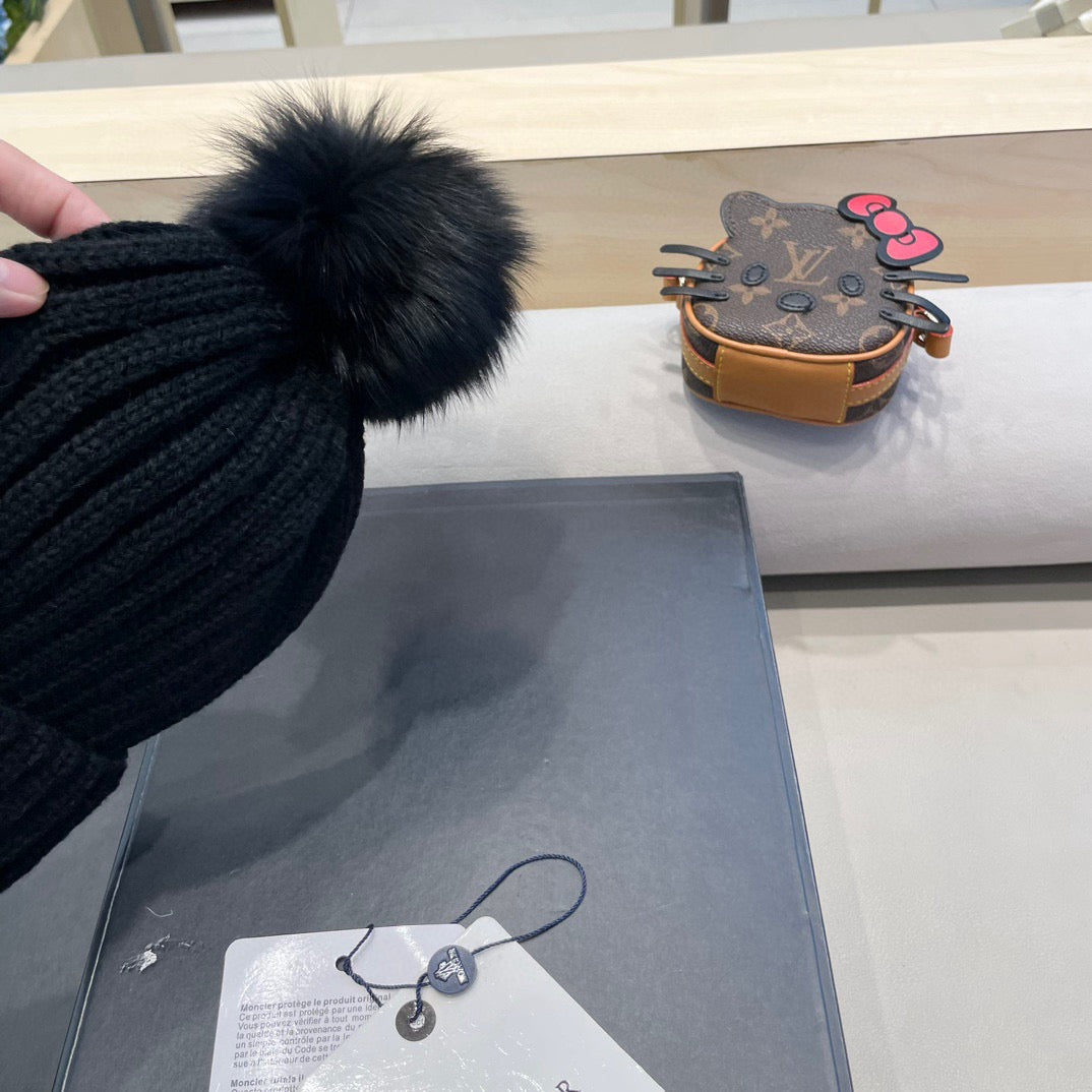 MONCLER -  Moncler Wool Beanie With Pom Pom