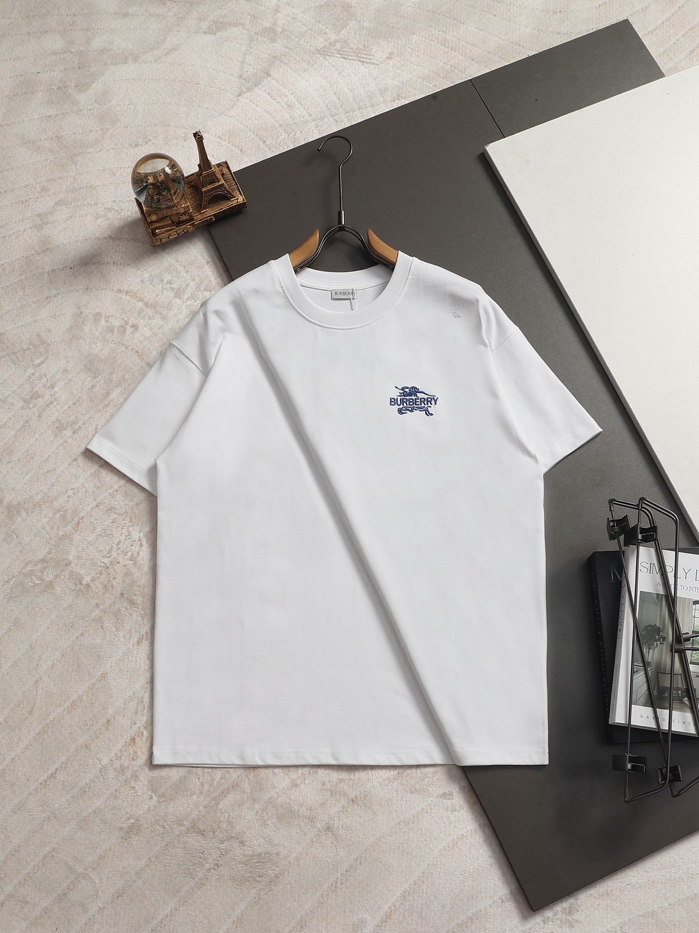 BURBERRY - T-shirt