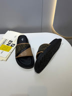 FENDI - Diagonal Slides