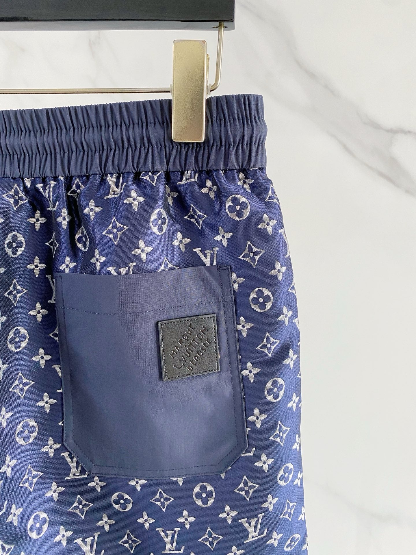 LOUIS VUITTON - Swimming shorts