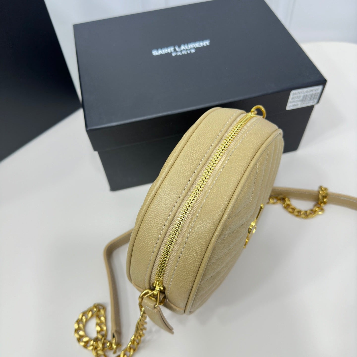 SAINT LAURENT - Vinyle bag