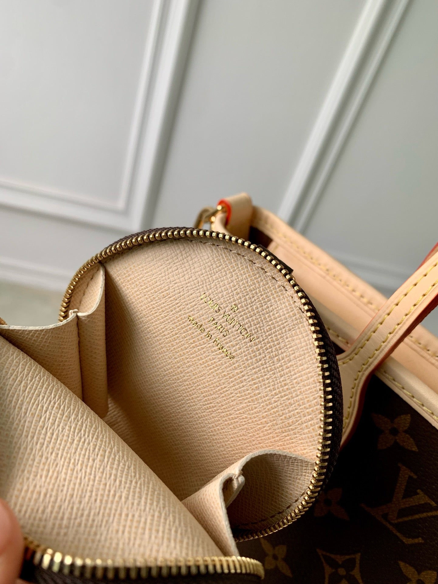 LOUIS VITTON - Neverfull BB