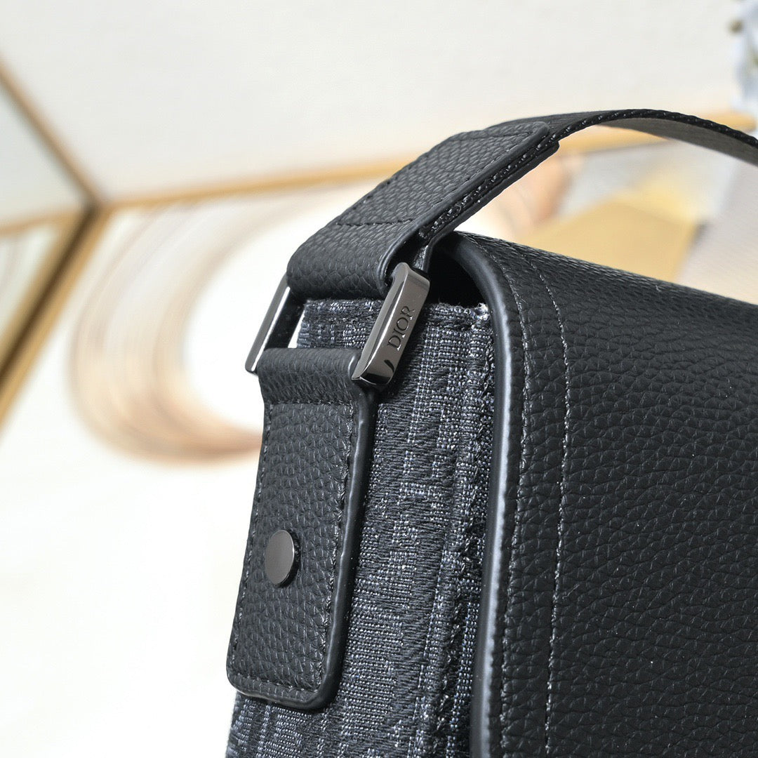 DIOR - Men’s Homme Tote bag