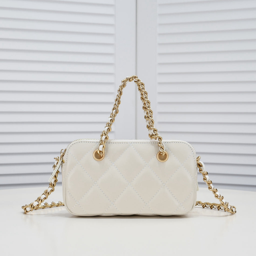CHANEL -  Caviar Quilted Clutch With Chain White