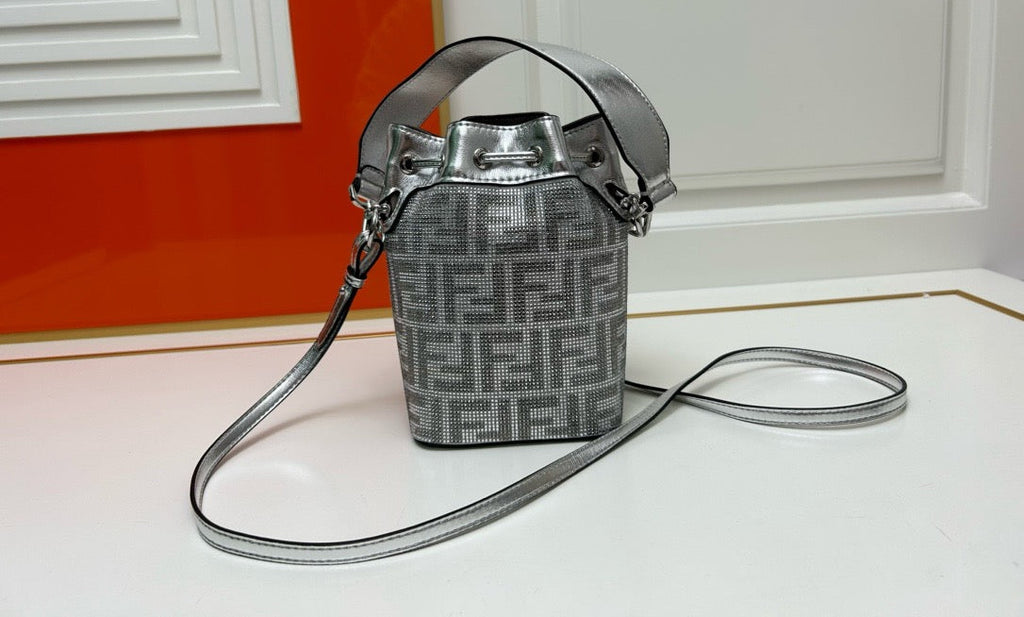 FENDI - Mon Tresor Bucket Bag