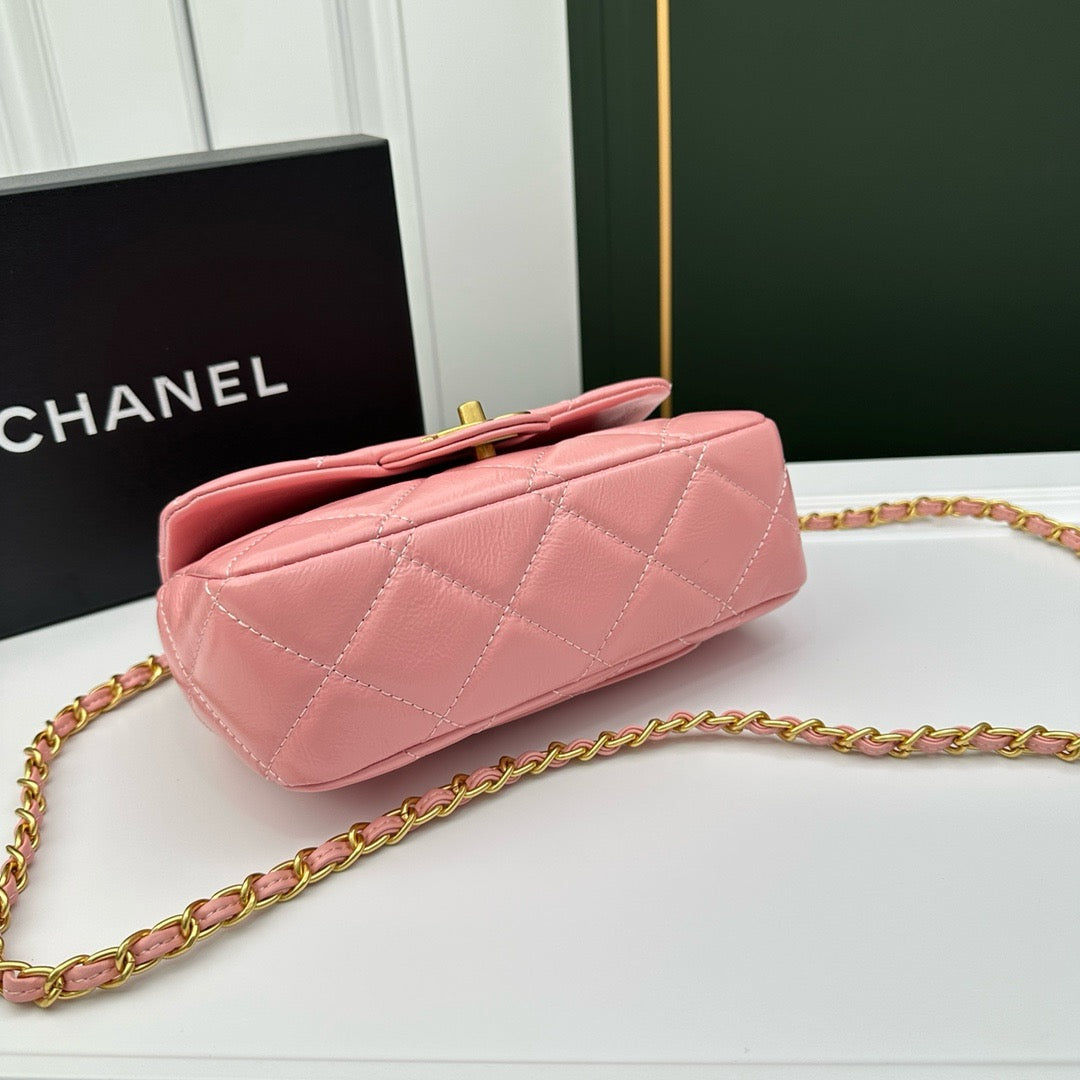 CHANEL - Classic Crush Mini Flap