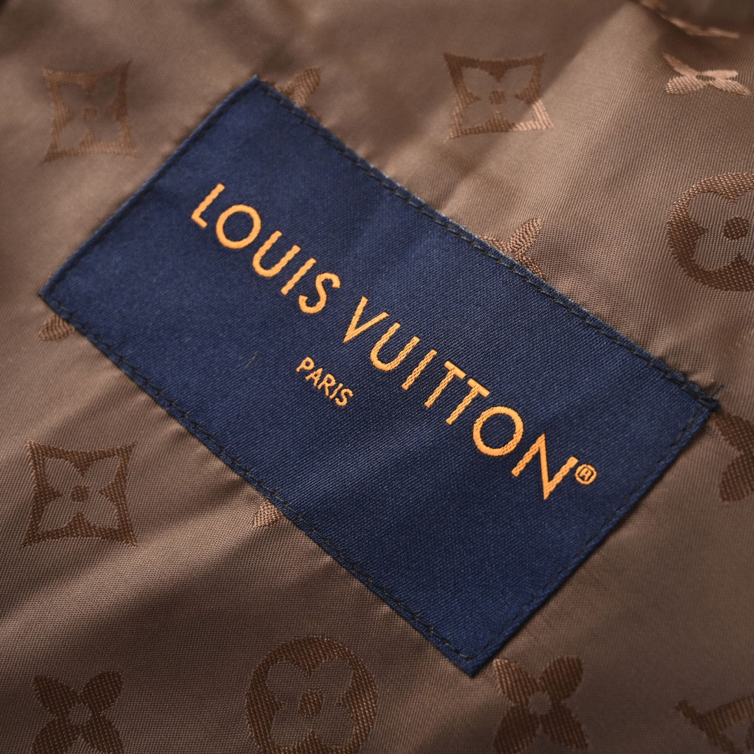 LOUIS VUITTON - Leather Patch Fleece