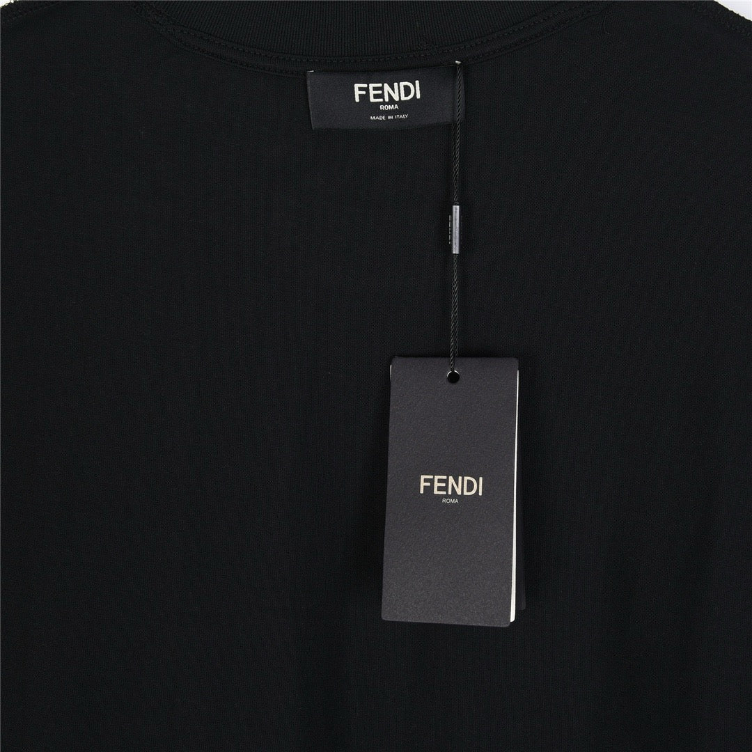 FENDI - T-shirt