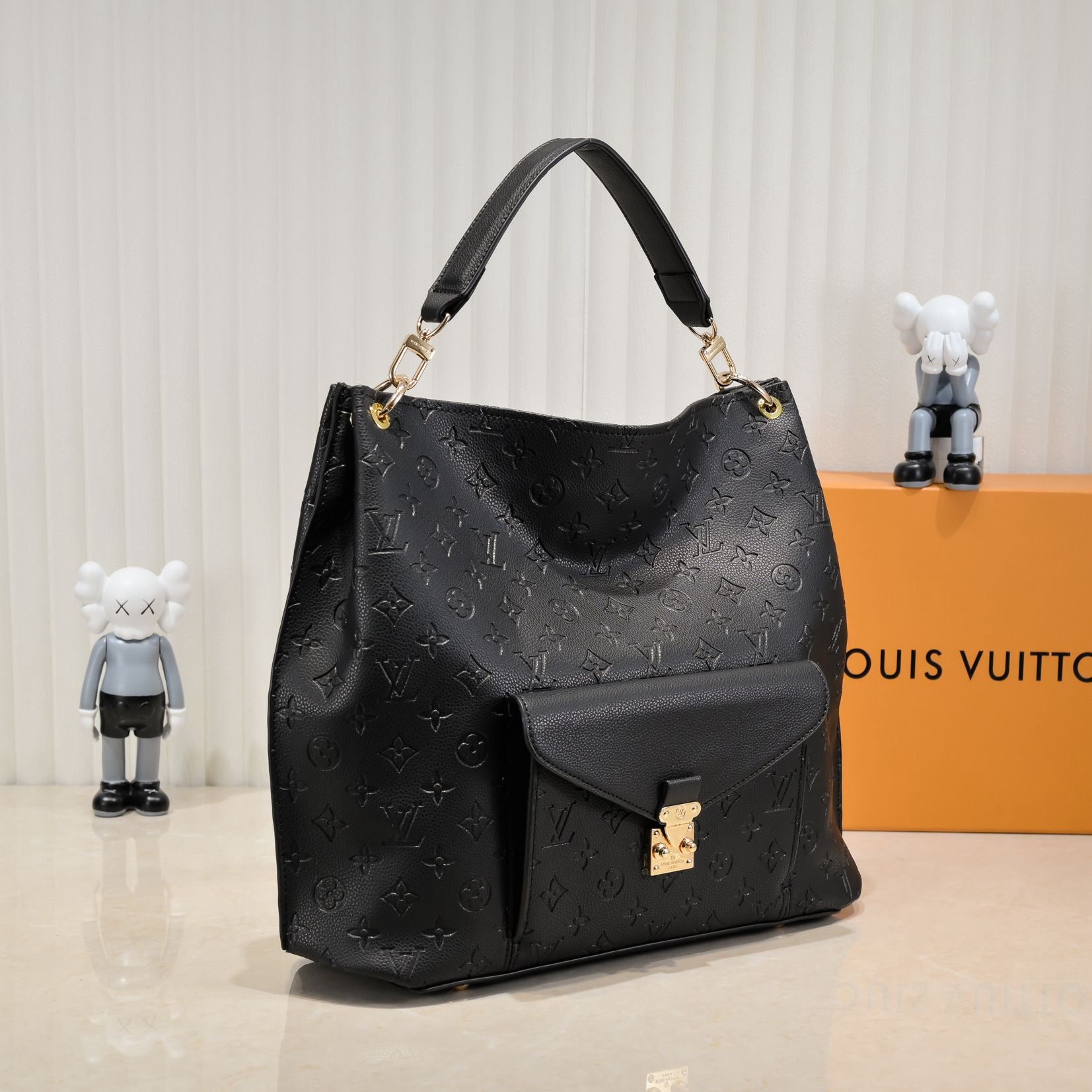 LOUIS VUITTON - Hobo Métis