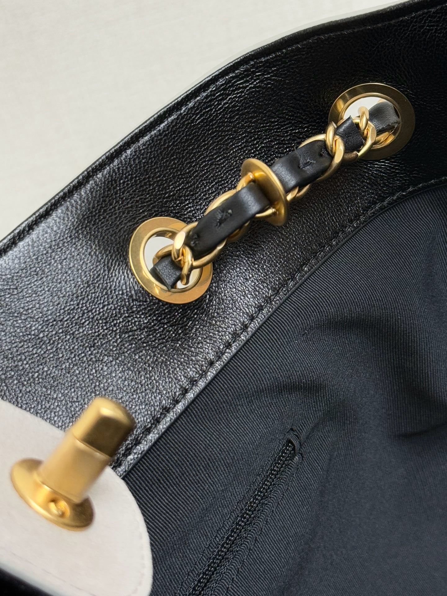 CHANEL - 25A Suede Shopping Bag Grey Small