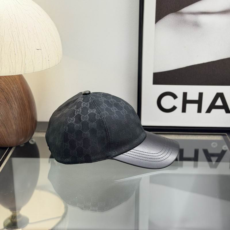 GUCCI - Leather Visor Baseball Cap