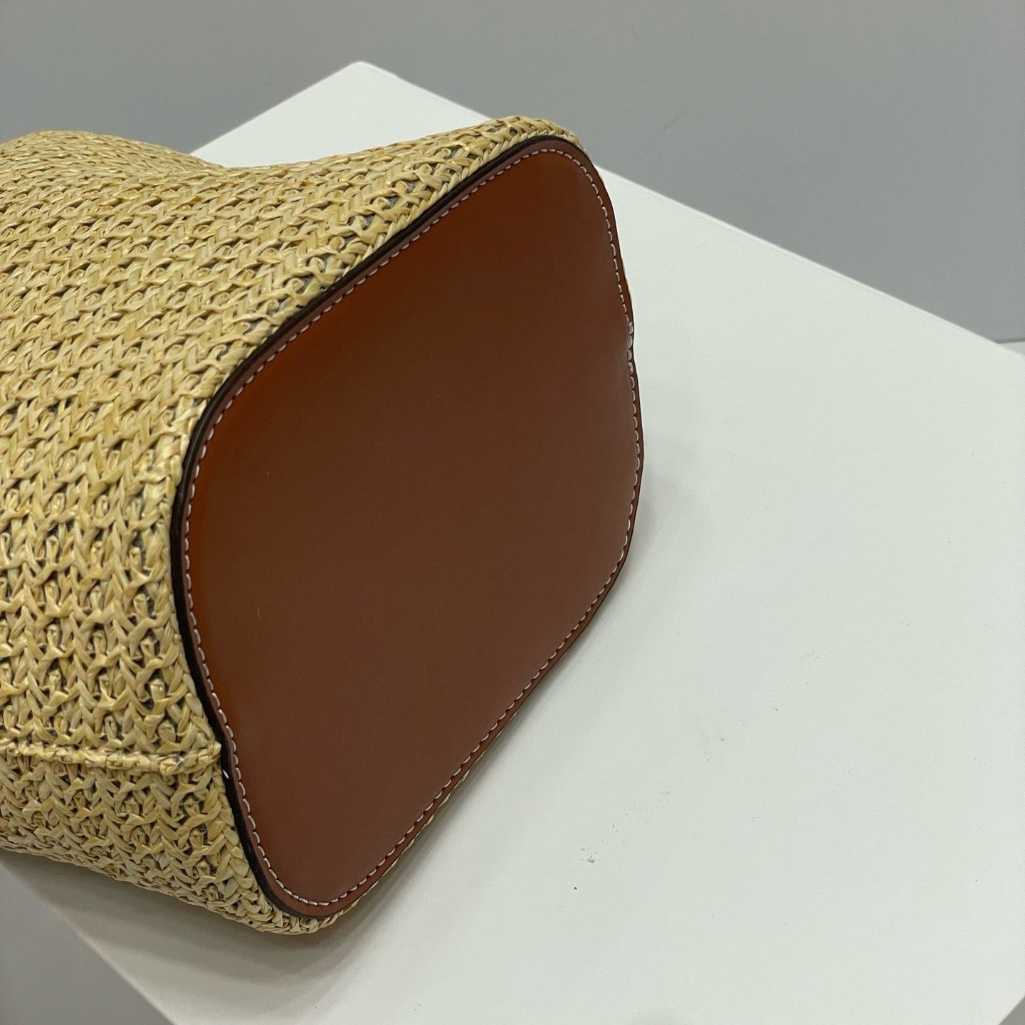CELIN - MINI BUCKET LOUISE IN RAFFIA