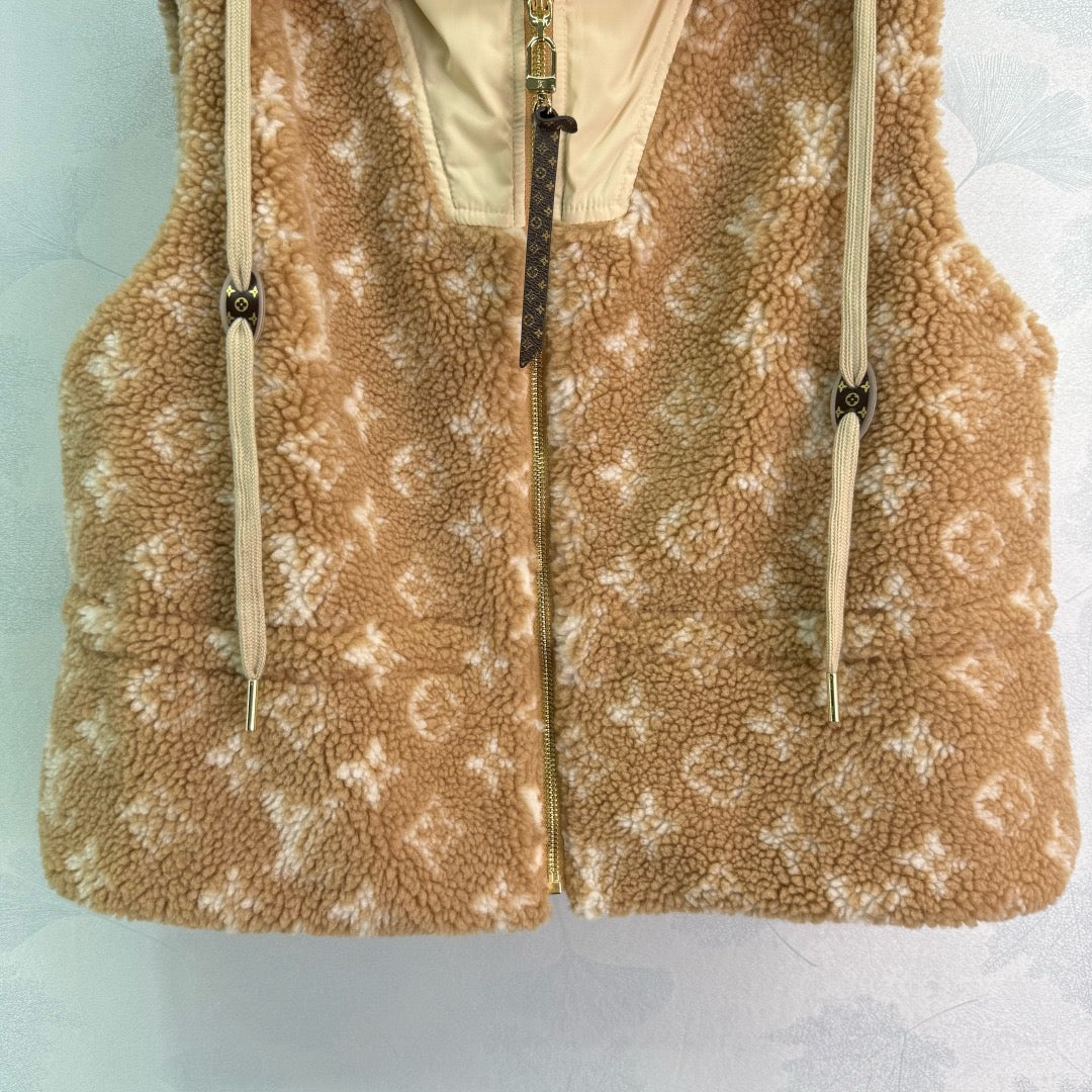 LOUIS VUITTON- Vest