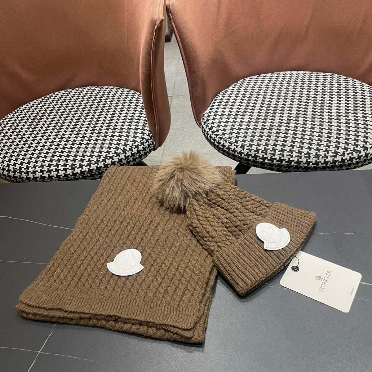 MONCLER -  Two-piece set of cashmere