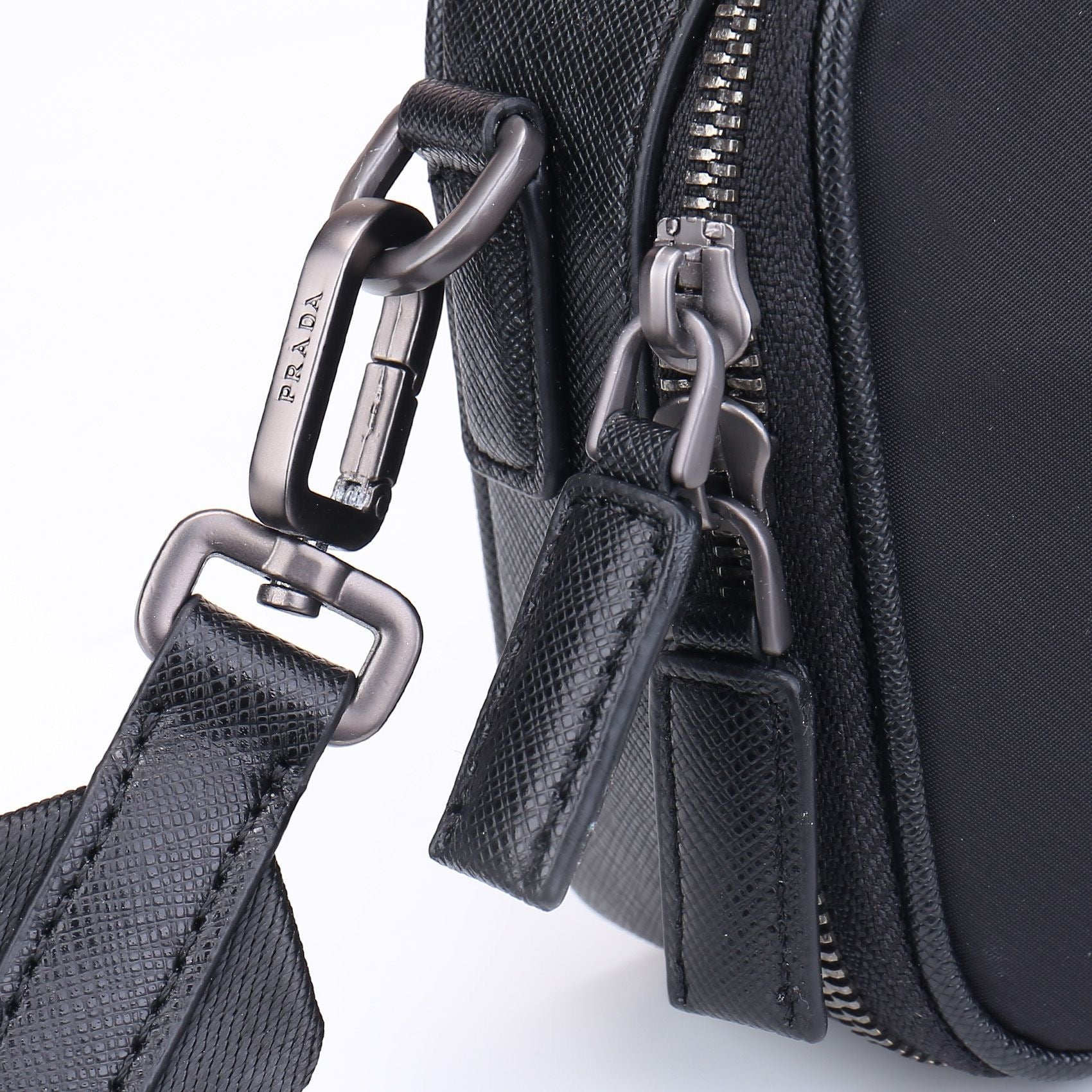 PRADA - Men’s bag