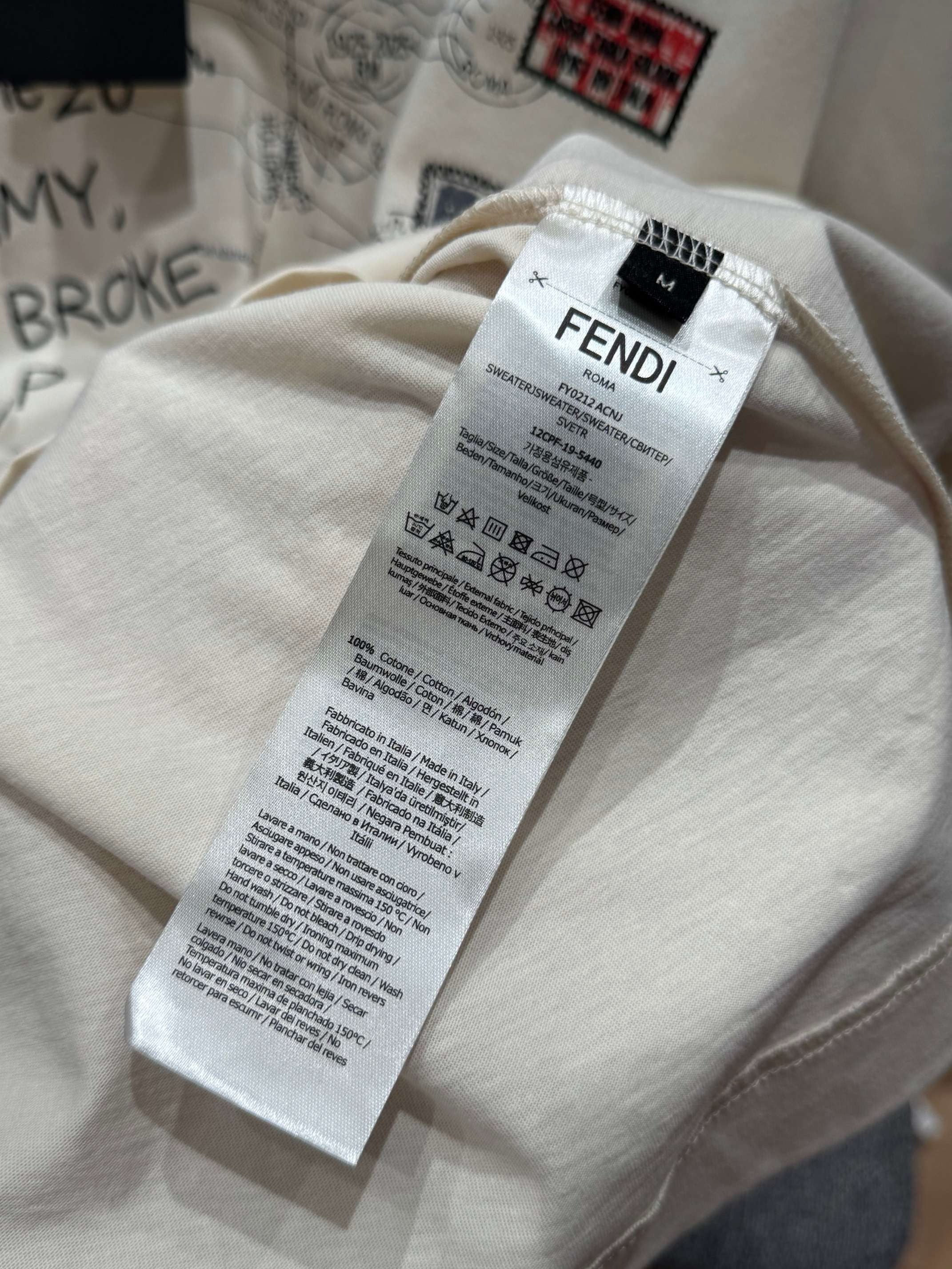 FENDI - T-shirt