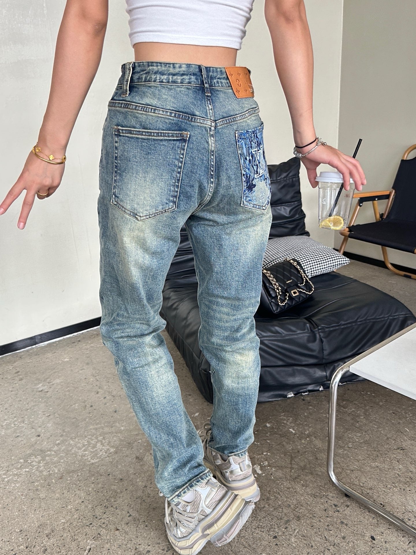 LOUIS VUITTON-  jeans