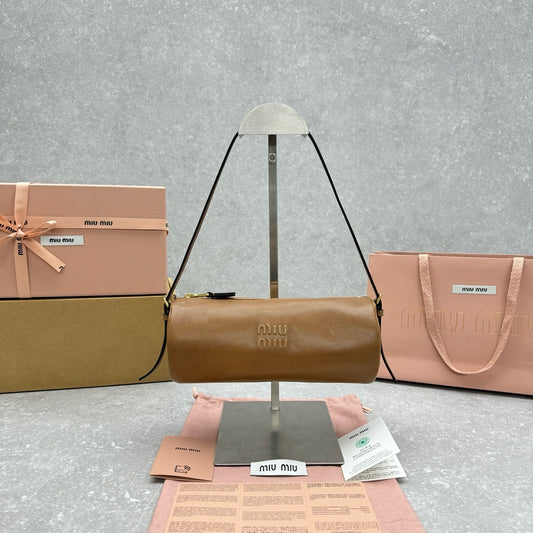 MIU MIU - Nappa leather pouch