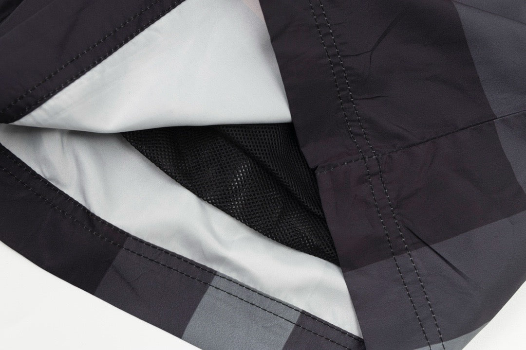 BURBERRY - Swimming shorts