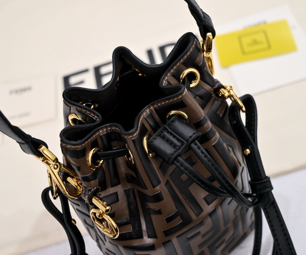 FENDI - Mon Tresor Bucket Bag