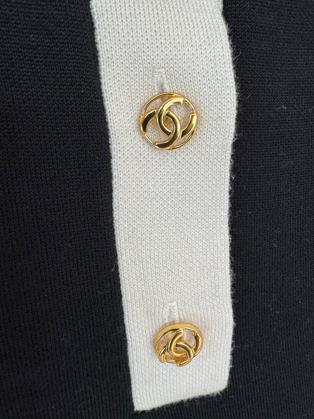CHANEL - 26B Wool Knitwear