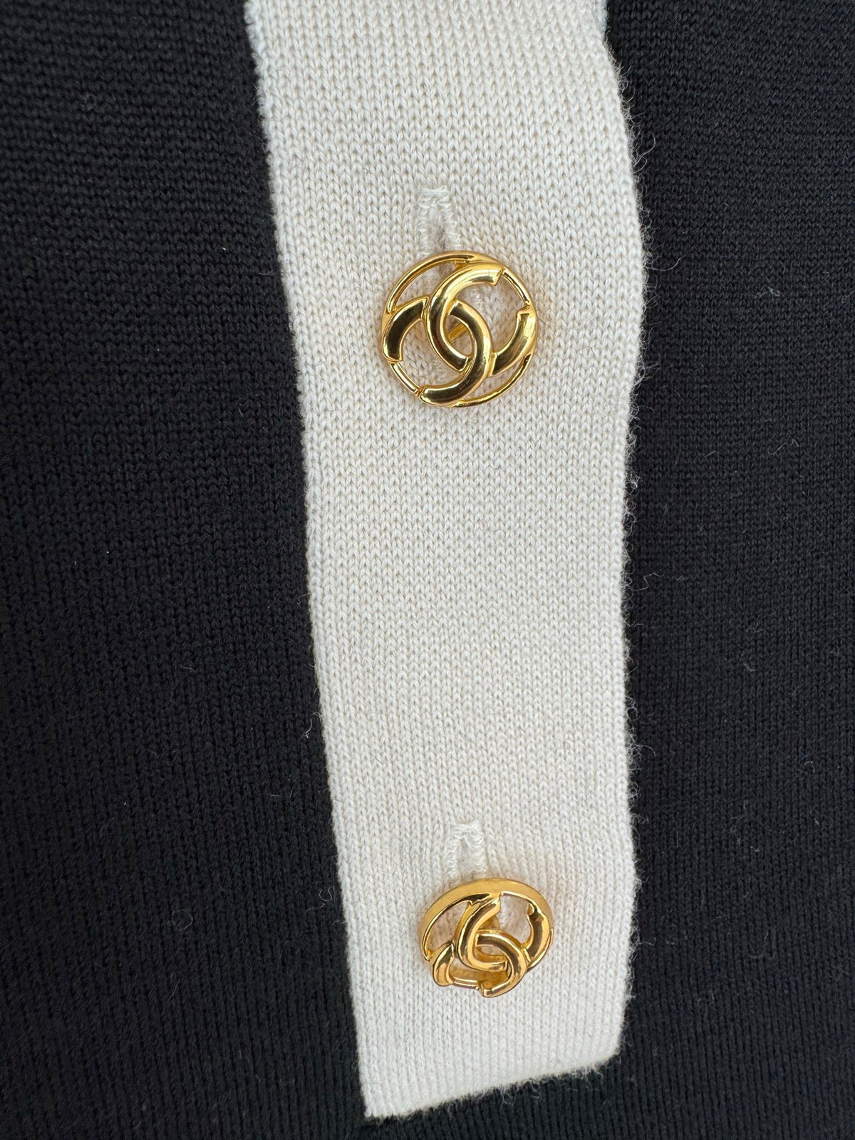 CHANEL - 26B Wool Knitwear