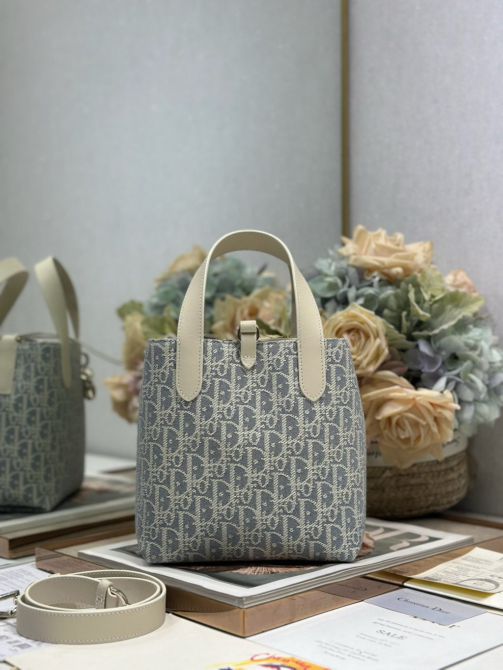 DIOR - Toujours Vertical Tote Bag