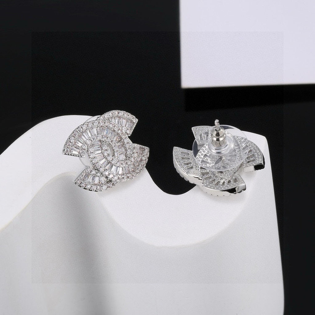 CHANEL - earrings
