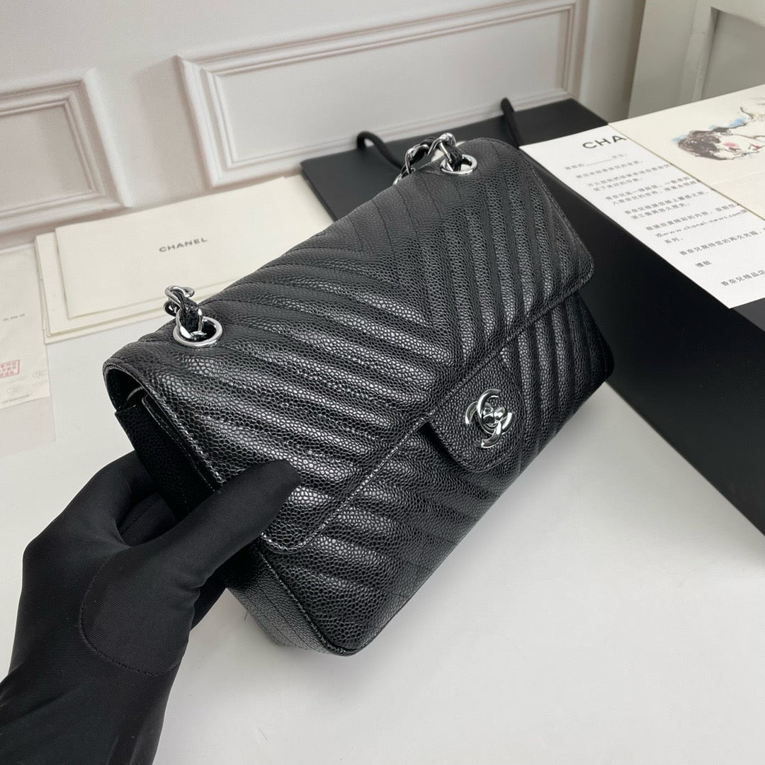 CHANEL - Classic Crush Mini Flap