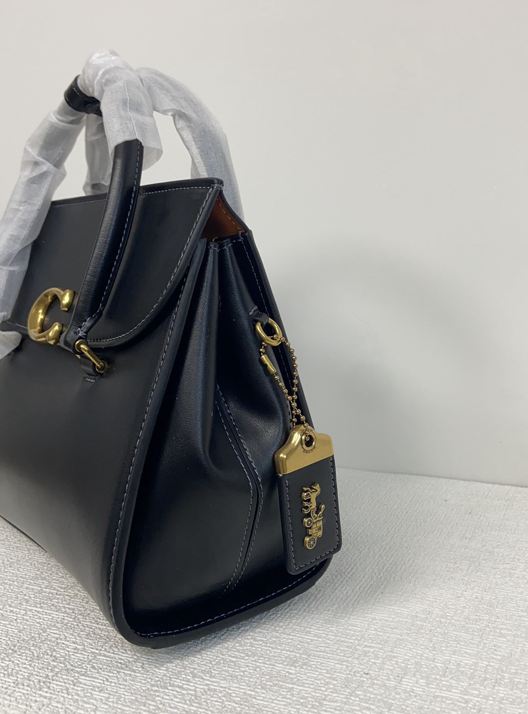 COACH - BROOME CARRYALL 36
