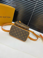 LOUIS VUITTON- Noé Cargo
