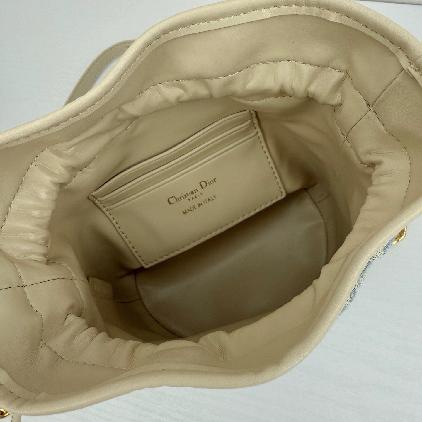 DIOR - oblique 30 montaigne