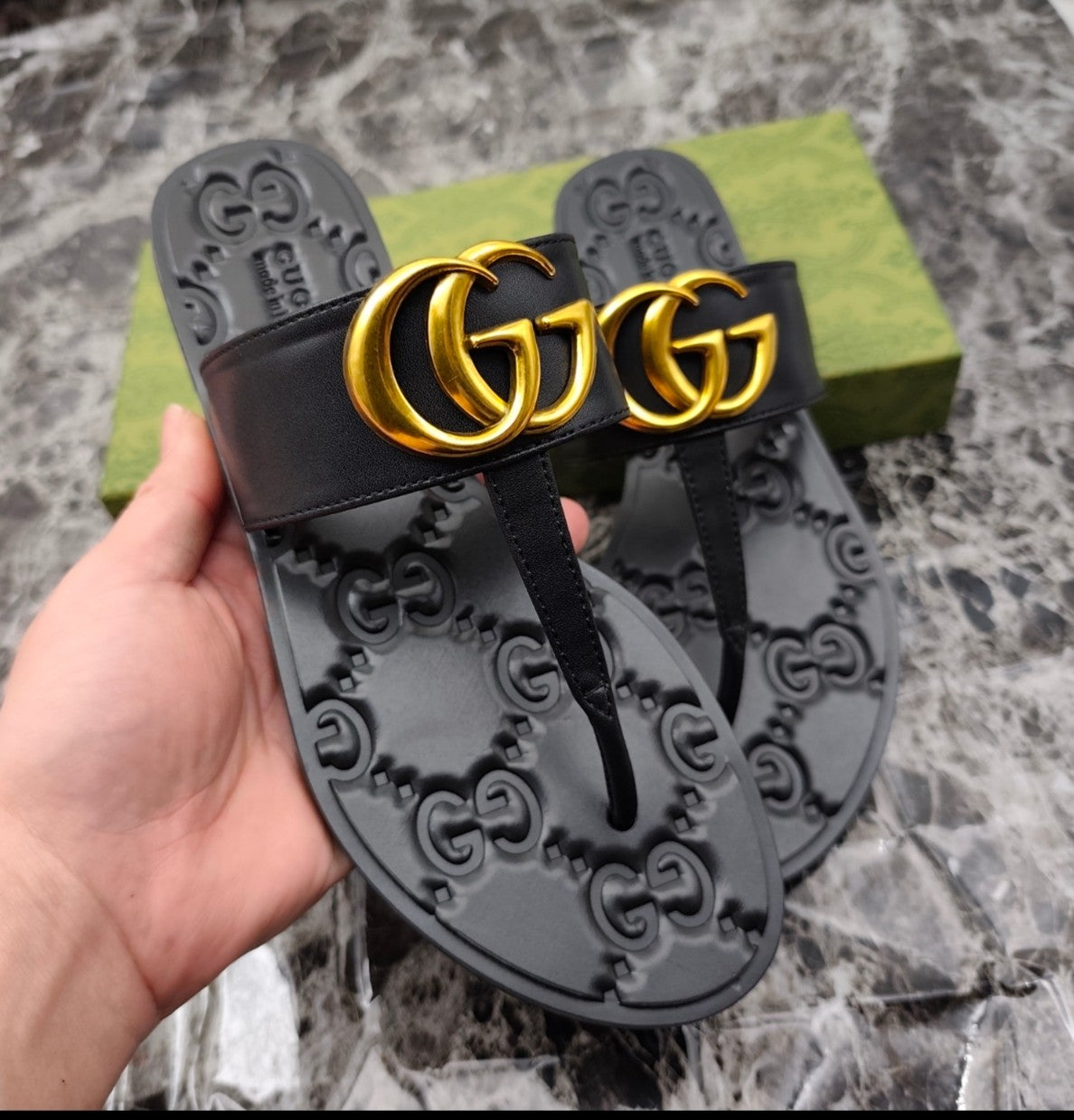 GUCCI - leather sandals
