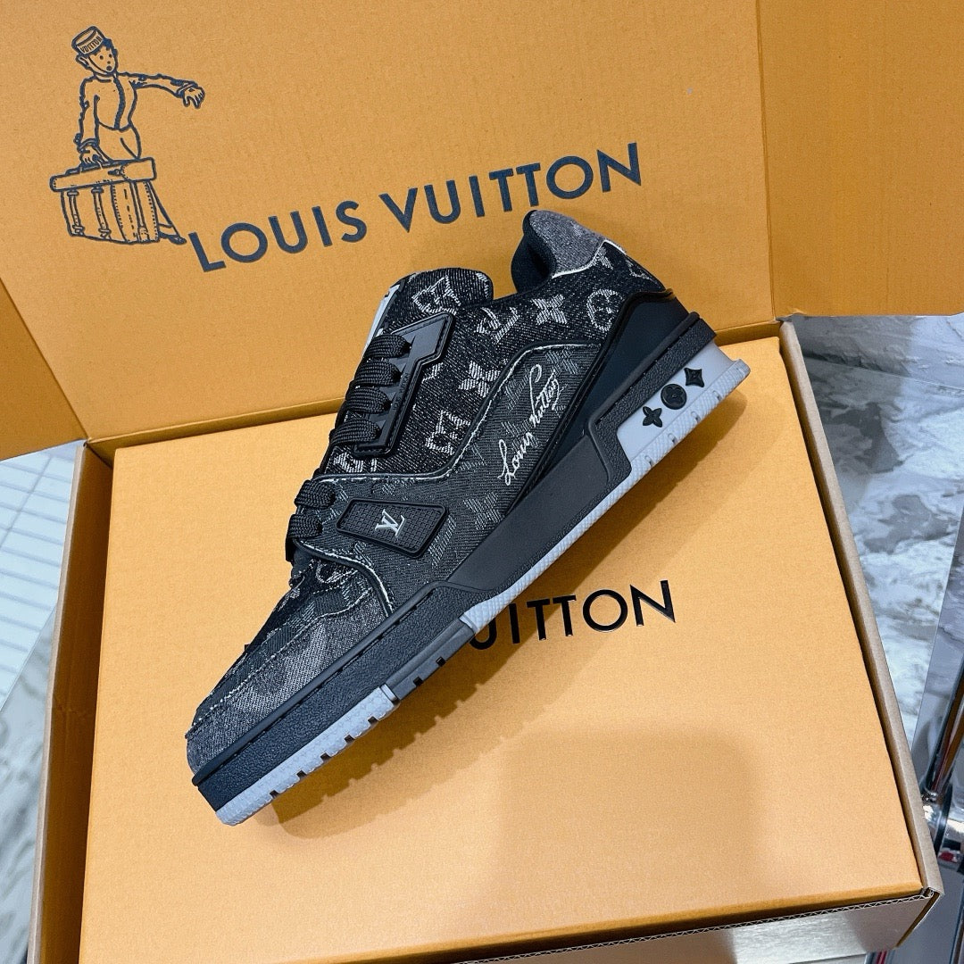 LOUIS VUITTON - Trainer Sneaker