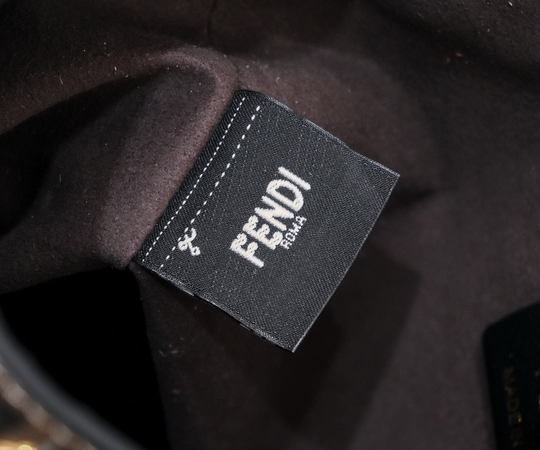 FENDI - Mon Tresor Bucket Bag