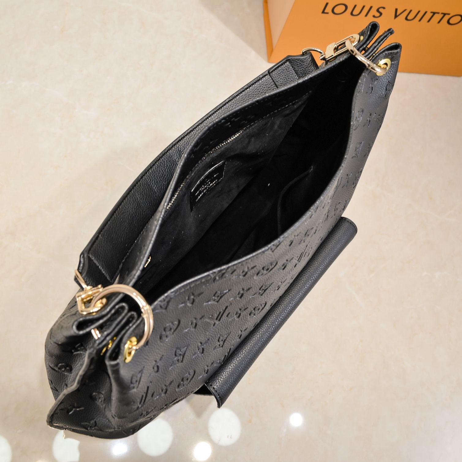 LOUIS VUITTON - Hobo Métis